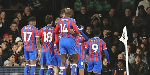 英超争四格局大乱，大黑马杀入欧冠区，超越切尔西，甩开曼联