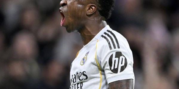 足坛一夜动态：拜仁16连胜创造历史，皇马登顶西甲，国米3-2绝杀尤文